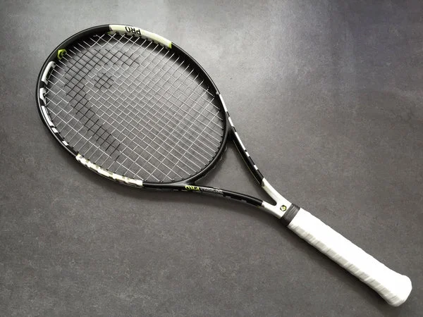 Custom Tennis Rackets For Junior Players-Head TGT301.2 Graphene XT Speed PRO